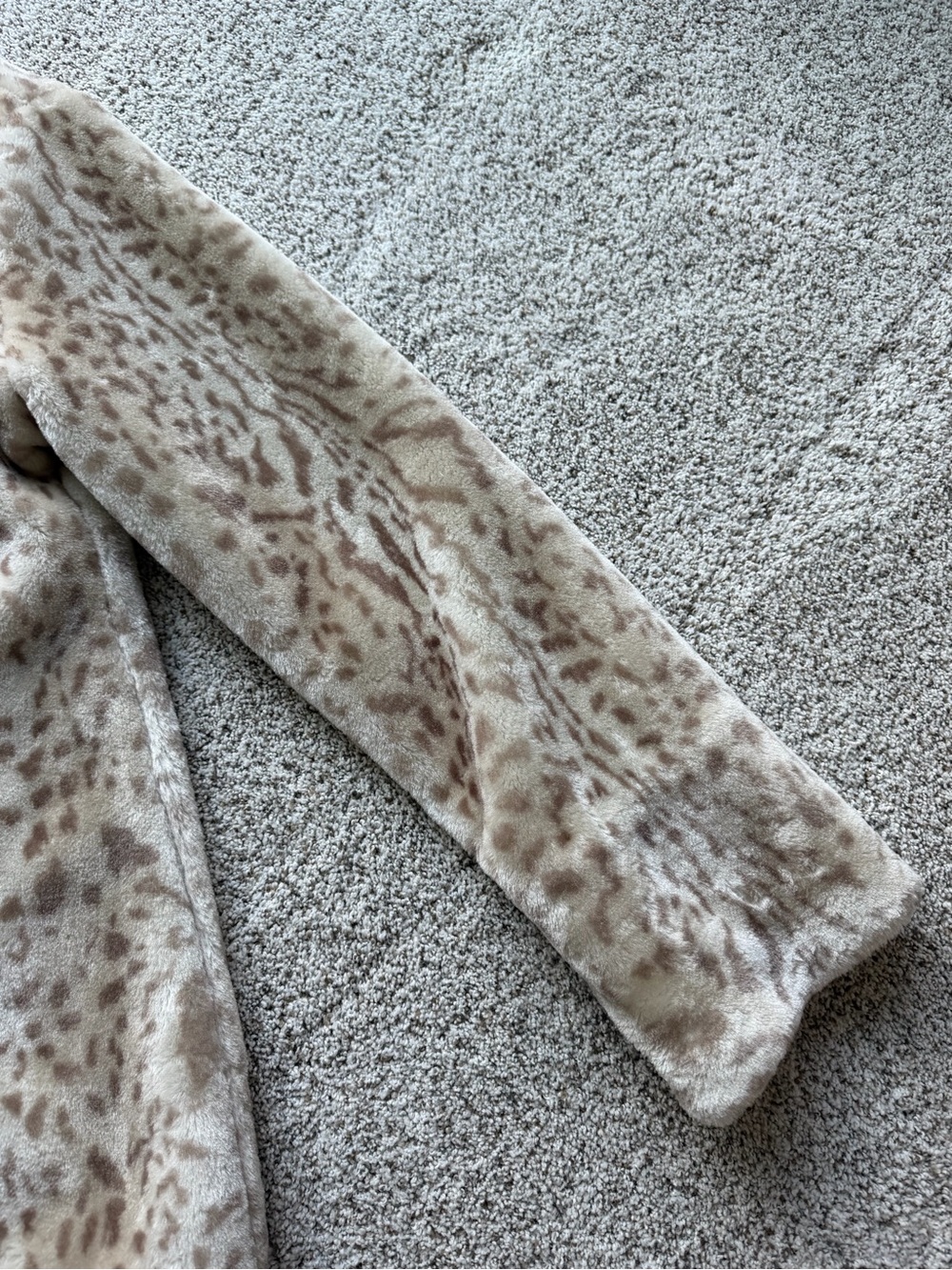 Dennis by Dennis Basso Faux Fur Animal Print Jacket Coat Women’s Medium Beige - Picture 5 of 14